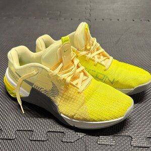 Nike Women’s Metcon Vibrant Yellow Training Sneakers